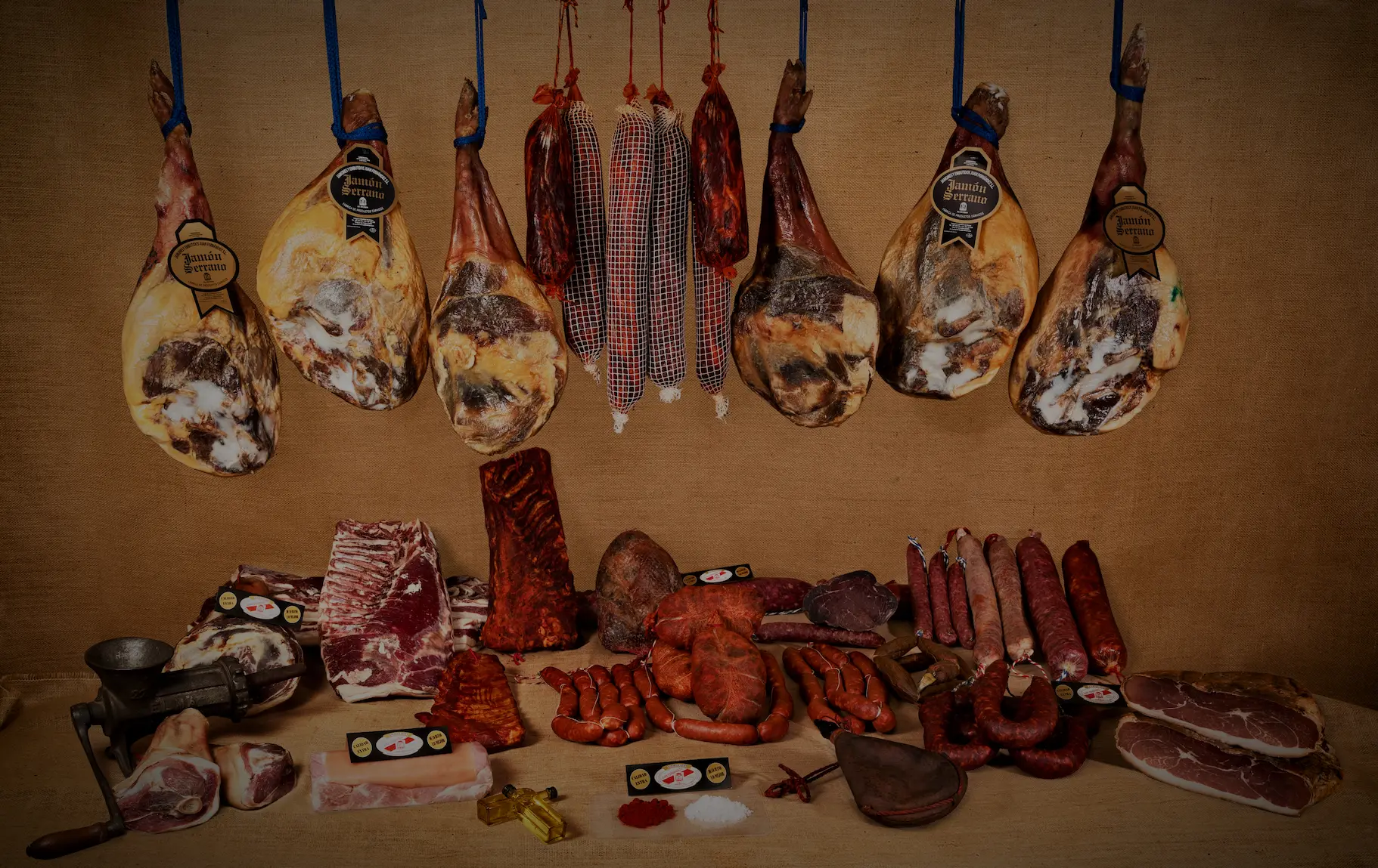 Imagen principal de Jamones y Embutidos Juan Fernandez